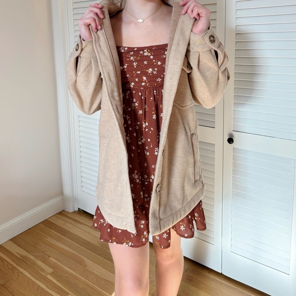 Tan Button-Up Jacket - Picture 3 of 4